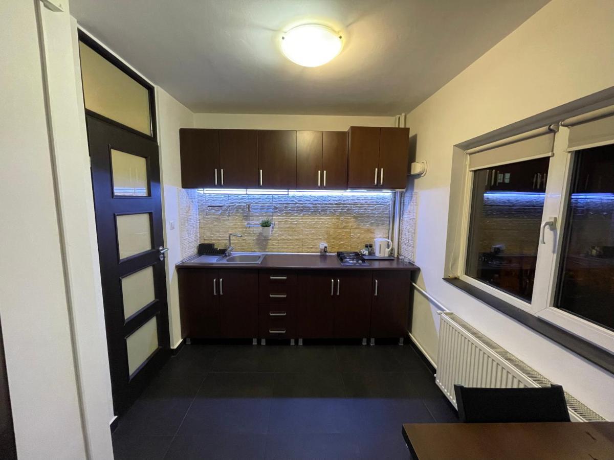 Sunset Luxury Apartment Near Unirii Square Букурещ Екстериор снимка